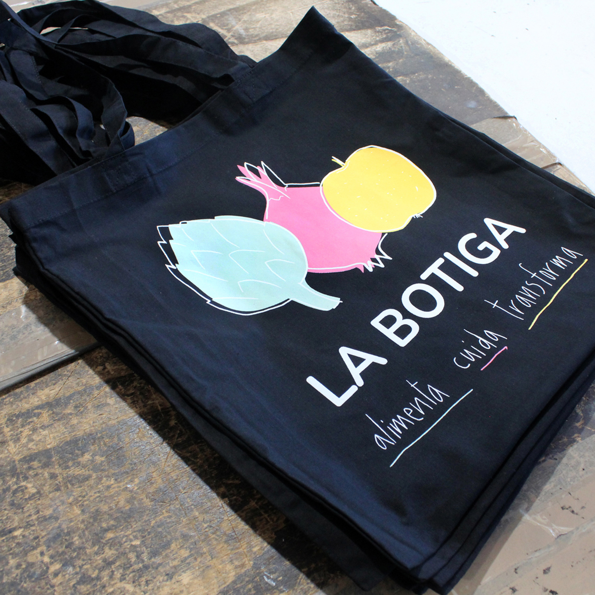 Descubre como quedan las prendas veganas personalizadas