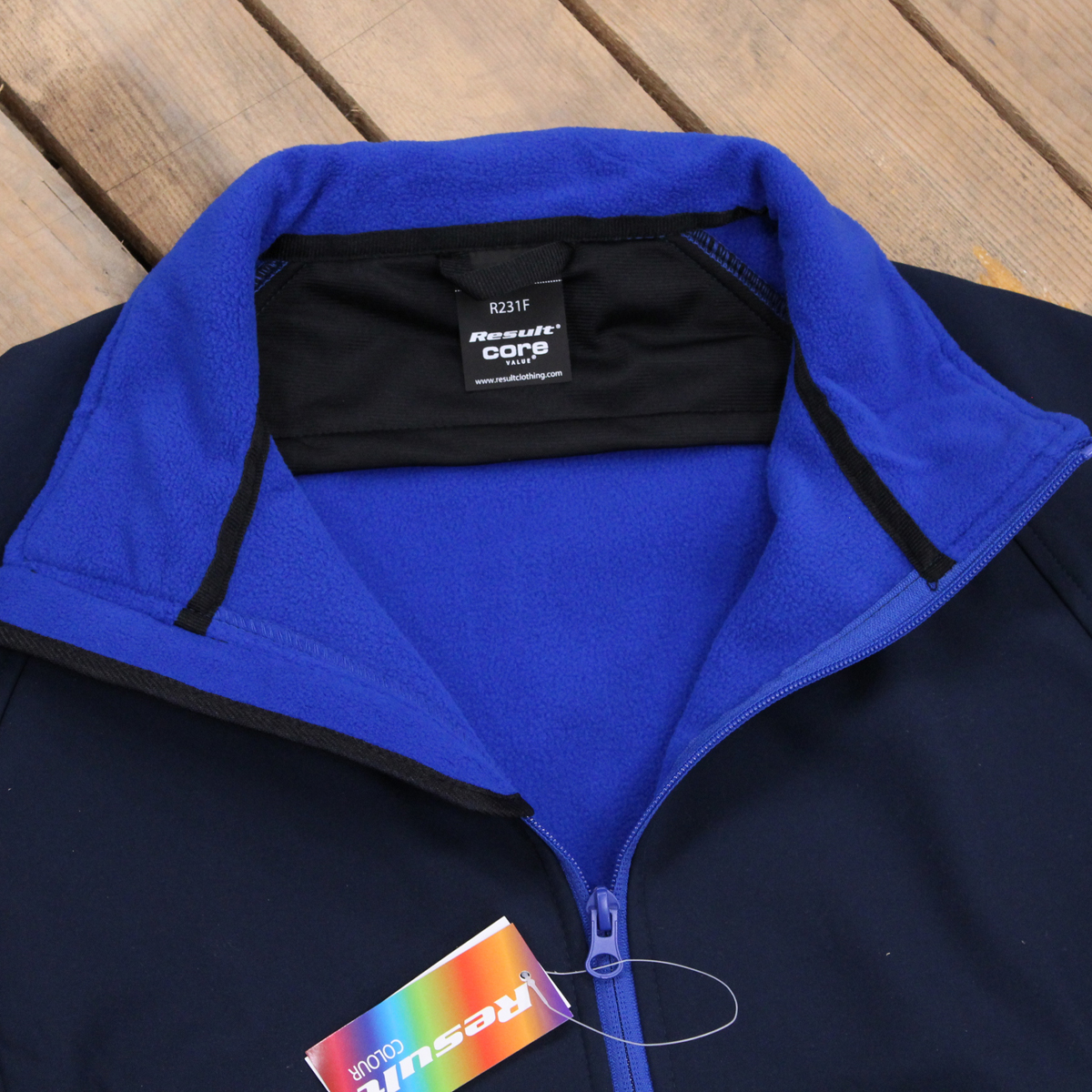 Ejemplos de softshells promocionales