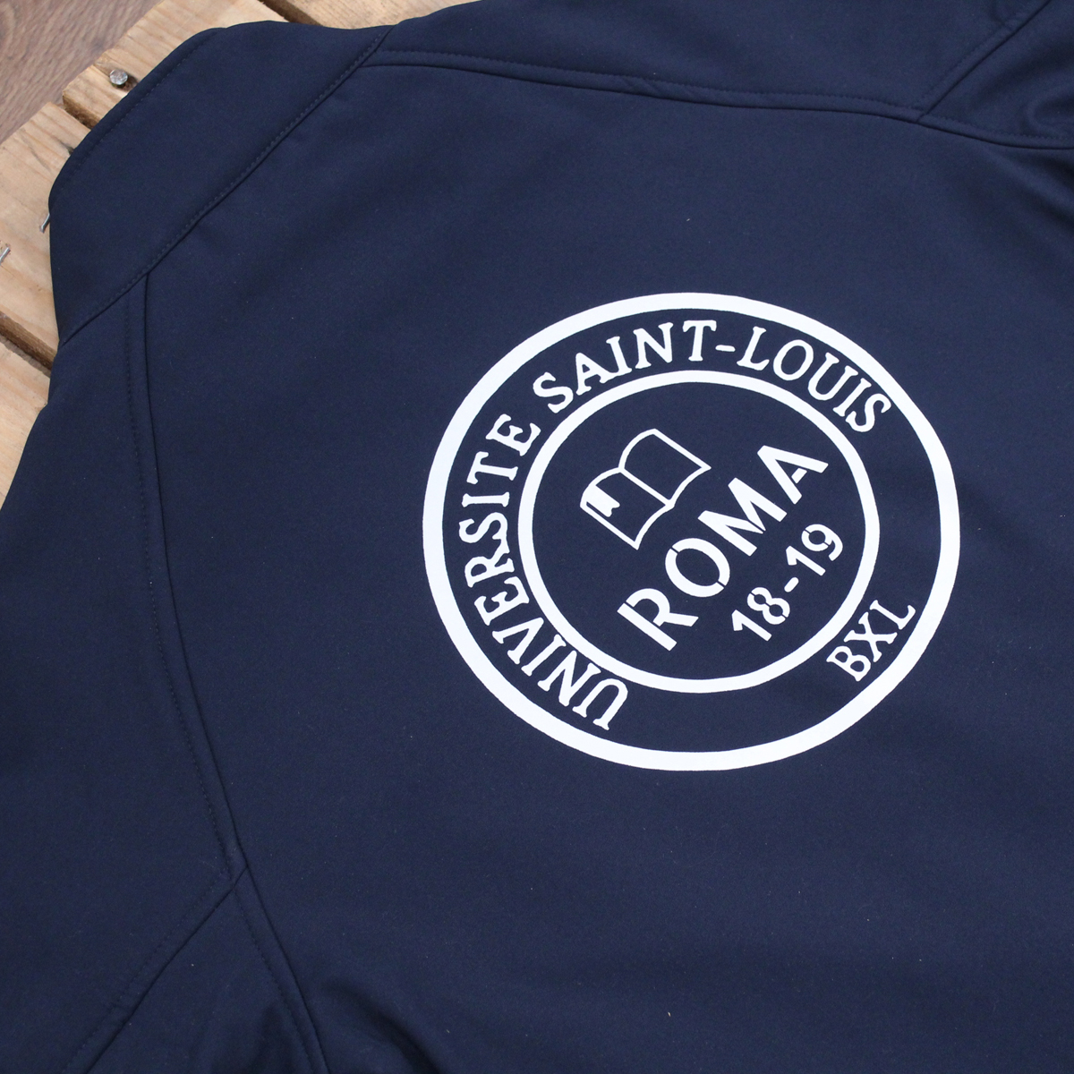 Ejemplos de softshells promocionales