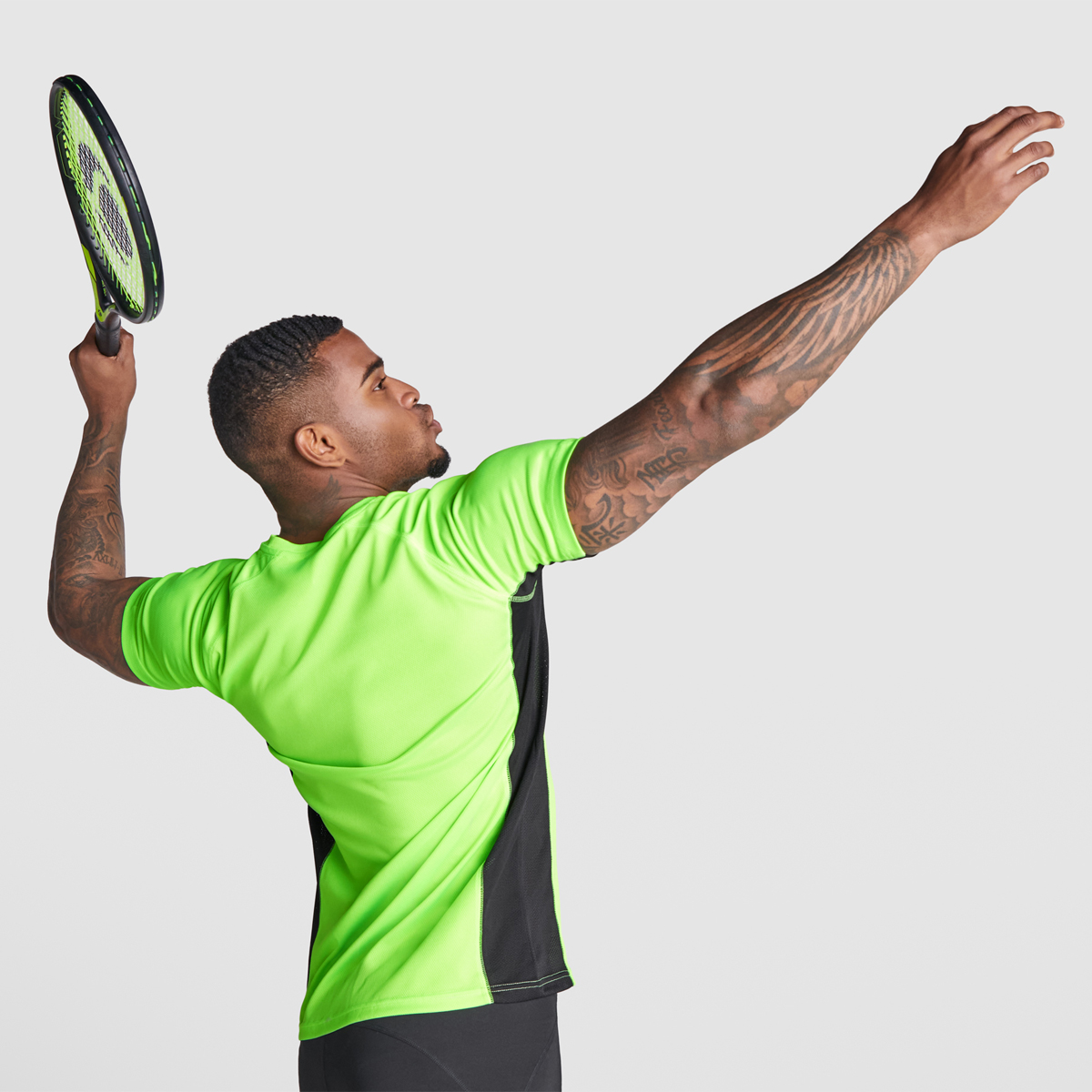 Descubre nuestras camisetas deportivas bicolor