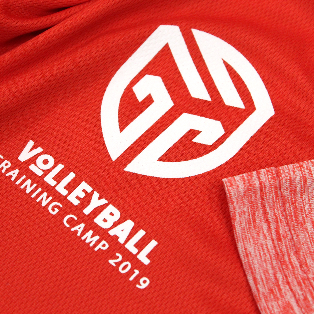 Descubre nuestras camisetas deportivas bicolor
