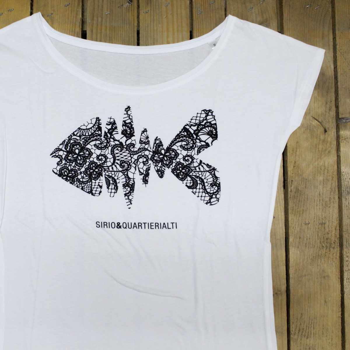 Detalles de las camisetas ligeras de mujer
