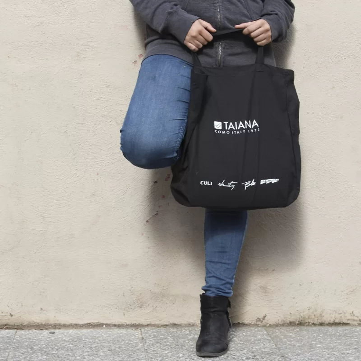 Descubre nuestros ejemplos de bolsas con base personalizadas
