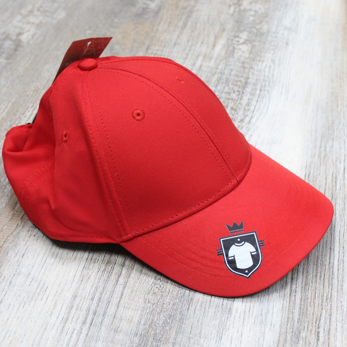 Inspírate con ejemplos de gorras deportivas personalizadas  