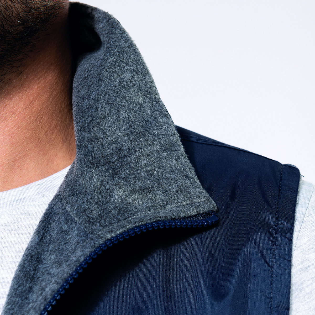 Détails des gilets polaires personnalisés  