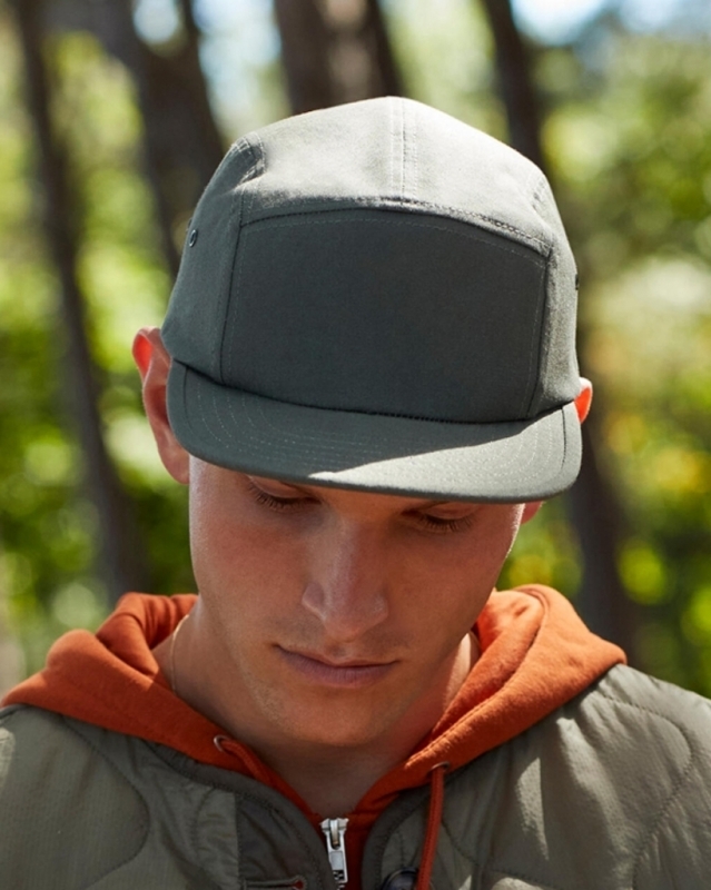Photo de Beechfield Canvas 5 Panel camper cap B654