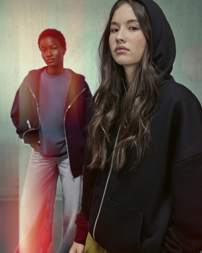 B&C Influence Zip Hoodie