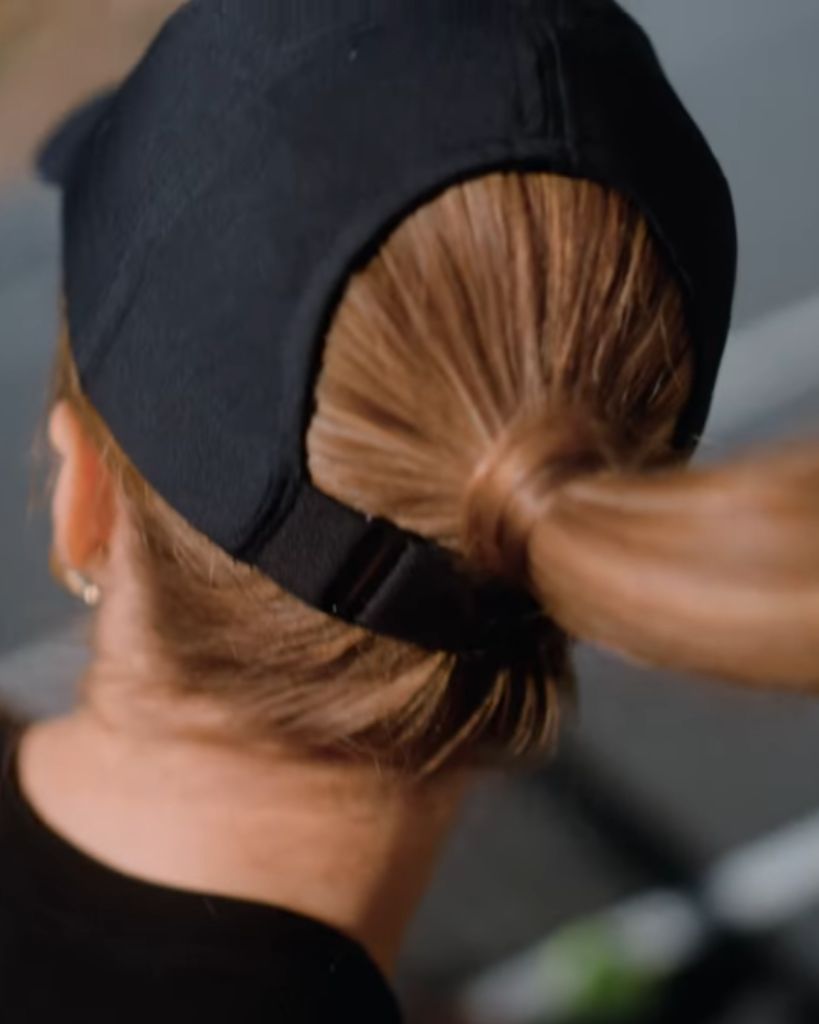 Vidéo détaillée de Beechfield Performance Ponytail Cap B173R